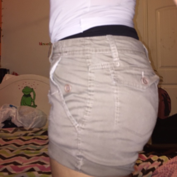 Shorts - Picture 2 of 2